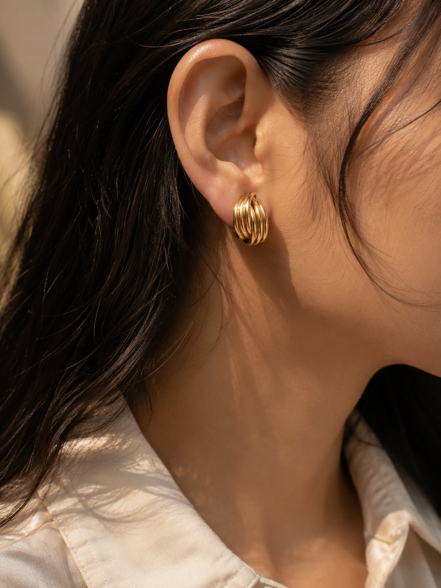 Short Ribbed Hoop Earrings – 18K Gold Plated - view 2