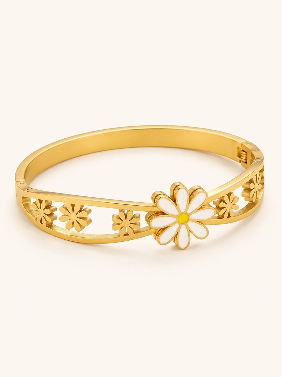 White Daisy Bangle with Cut-Out Flowers – Demi-Fine Gold